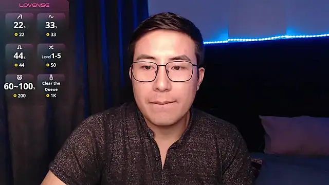 andrewmhilton  online show from March 2, 6:14 am