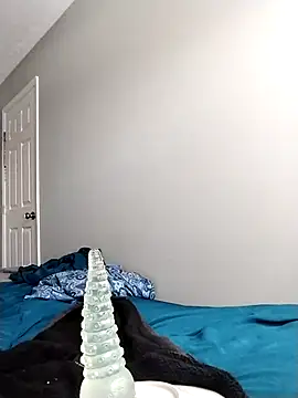 LiverandBrat77 online show from February 28, 3:48 pm