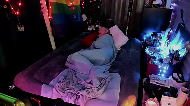 Daddysthick online show from December 23, 8:12 am