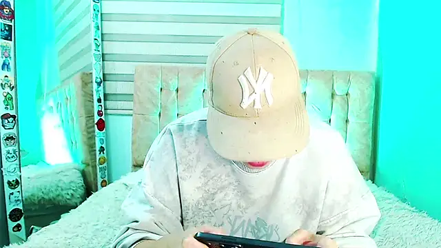  justinmoon2 online show from June 2, 4:13 am