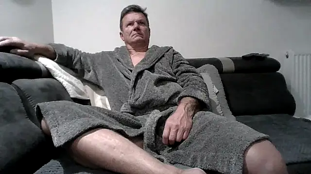 Snapshot of jaaako970 chatting on September 26, 7:44 pm jaaako970 online show from September 26, 7:44 pm