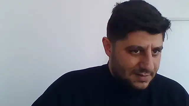 erkekkkadam online show from November 17, 11:35 am