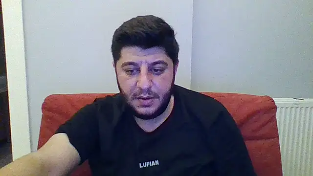 erkekkkadam online show from April 29, 10:38 pm