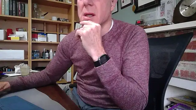 jiggy77777 online show from November 4, 10:00 pm