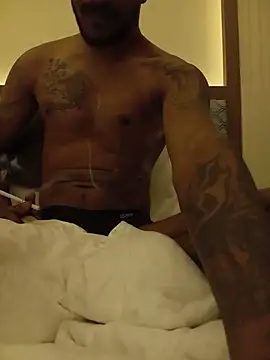 Antonio shower time online show from July 8, 2:04 am
