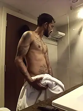 Antonio shower time online show from July 10, 3:43 am