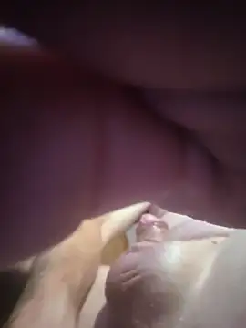 Snapshot of Travislovescum chatting on September 15, 7:54 am Travislovescum online show from September 15, 7:54 am