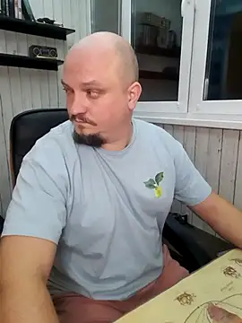 Snapshot of Pandasky chatting on February 9, 5:33 pm Pandasky online show from February 9, 5:33 pm