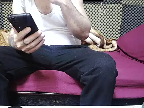 Arabeyes online show from November 19, 5:24 pm