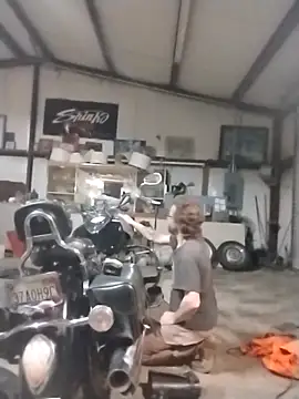 Woodywoodsup1 online show from February 21, 10:49 am