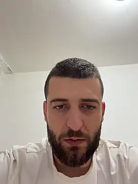 ElChapoGuzman95 online show from February 19, 6:59 pm