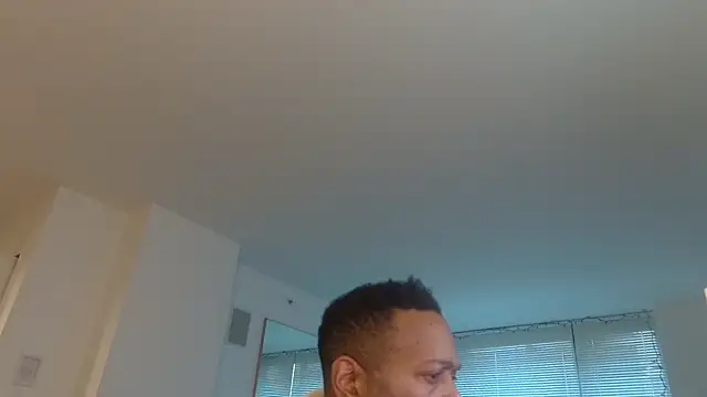 Snapshot of theblacklordmaster chatting on February 5, 1:44 pm theblacklordmaster online show from February 5, 1:44 pm