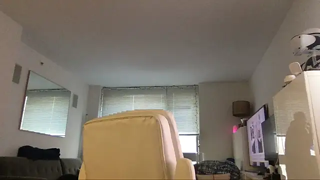 Snapshot of theblacklordmaster chatting on March 11, 1:34 pm theblacklordmaster online show from March 11, 1:34 pm