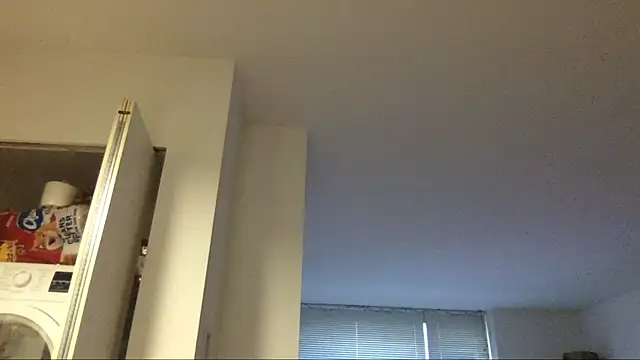 Snapshot of theblacklordmaster chatting on March 7, 12:23 pm theblacklordmaster online show from March 7, 12:23 pm