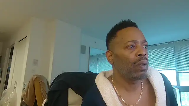 Snapshot of theblacklordmaster chatting on March 4, 1:28 pm theblacklordmaster online show from March 4, 1:28 pm