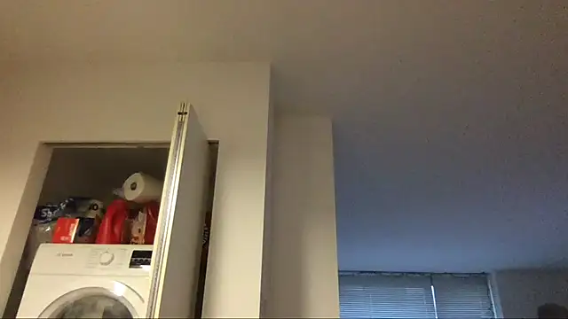 Snapshot of theblacklordmaster chatting on January 17, 1:03 pm theblacklordmaster online show from January 17, 1:03 pm