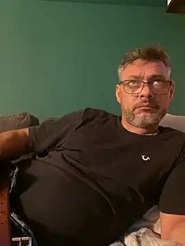 Snapshot of Mikemike19m chatting on January 30, 1:31 pm Mikemike19m online show from January 30, 1:31 pm