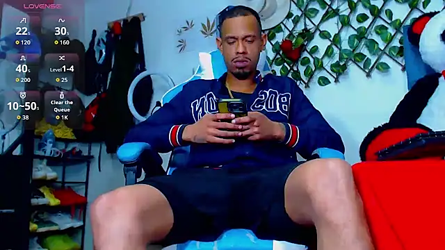 black latin23cm online show from February 4, 12:49 am