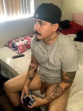 PeterGrandee online show from September 18, 4:53 pm