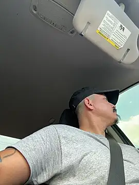 PeterGrandee online show from October 9, 7:41 pm