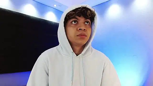 Lucaas King online show from December 26, 6:01 pm