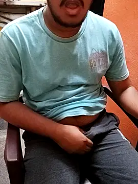 mrshine online show from March 22, 4:58 pm