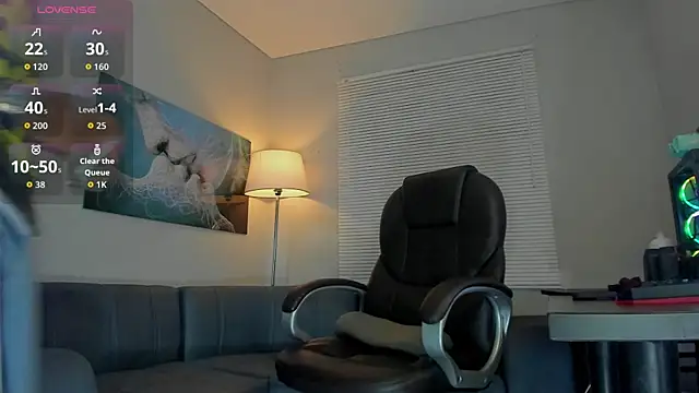 Snapshot of vincen_jose chatting on October 14, 6:53 am vincen jose online show from October 14, 6:53 am