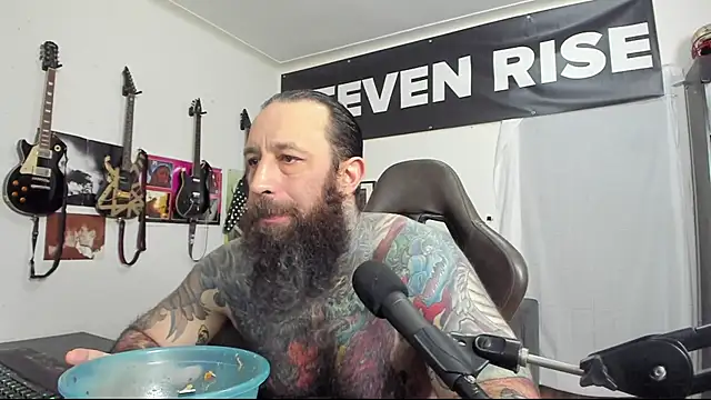 StevenRiseNYC online show from December 25, 1:20 am