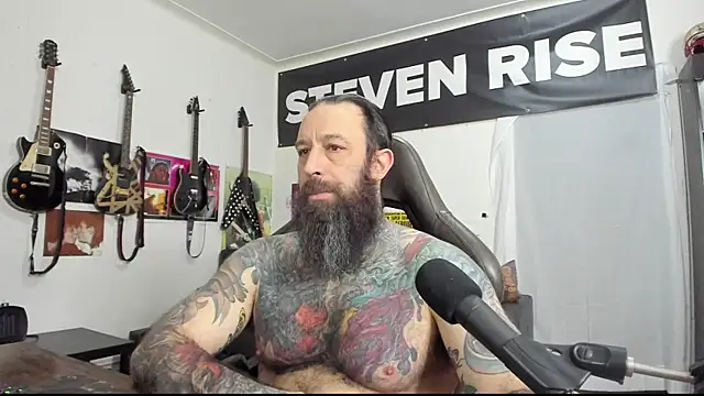 StevenRiseNYC online show from December 24, 2:54 pm