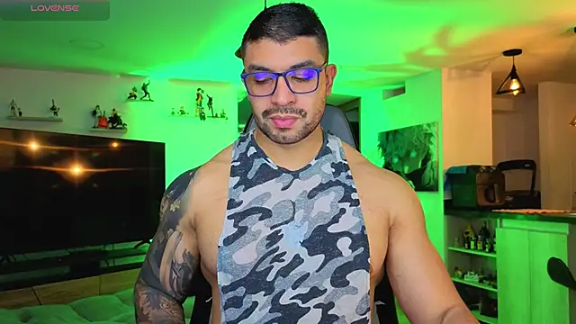 Michael Diamond online show from November 1, 3:32 am