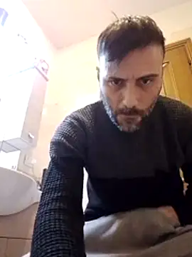 coppiasenzacensura online show from December 19, 4:42 am