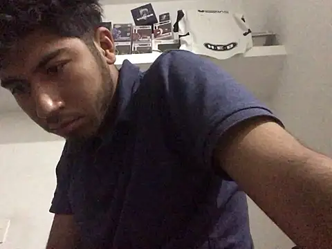 Snapshot of Mangopitudo chatting on October 12, 12:26 am Mangopitudo online show from October 12, 12:26 am