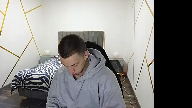 perlman gigolo2 online show from December 5, 3:02 am